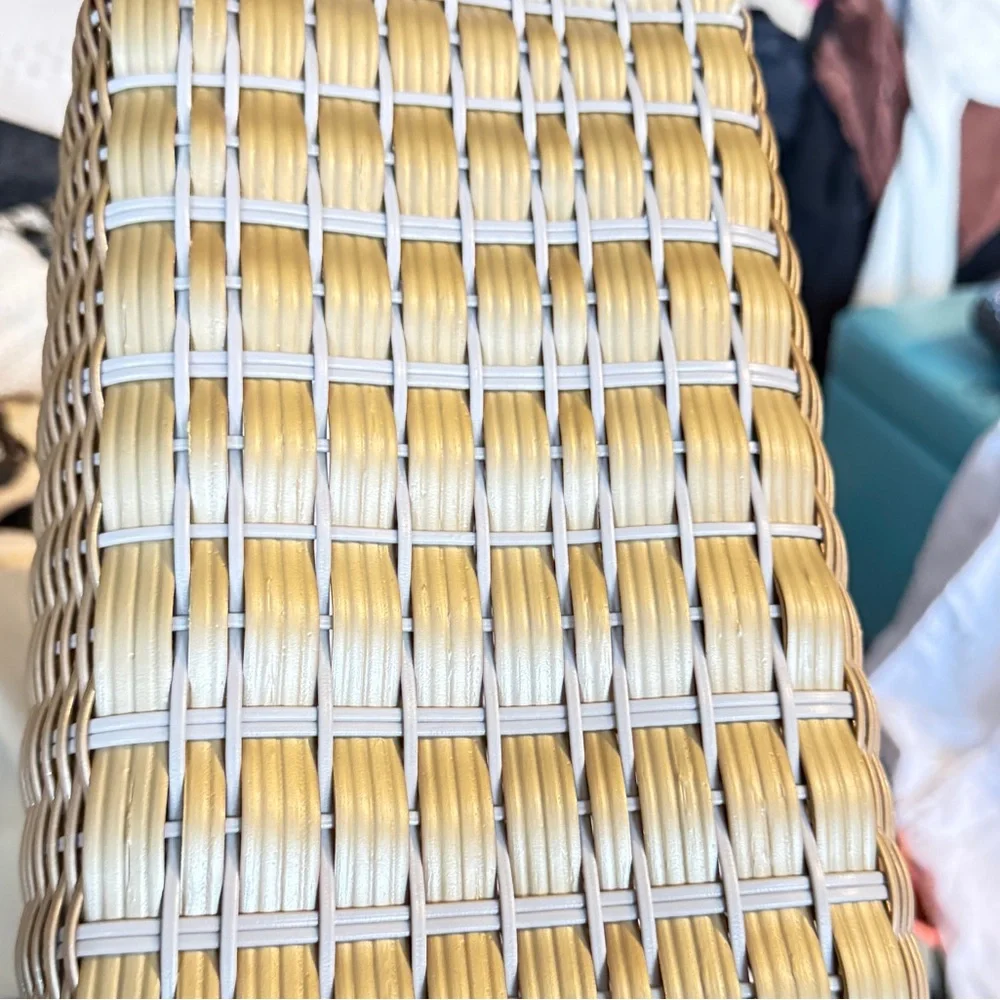 Handmade Guatemalan Woven Straw Tote Bag Wood Handles | Neutral Summer Bag NWOT - Picture 9 of 11